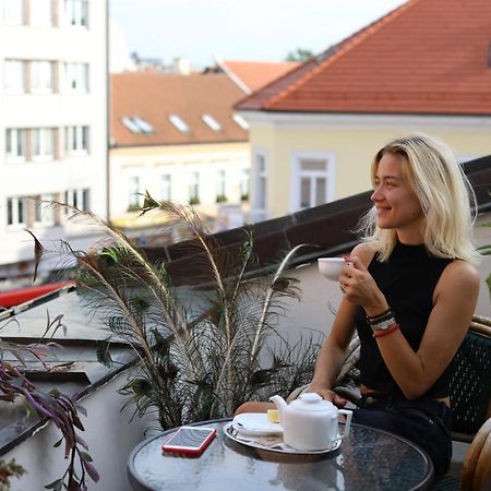Dolce Vita Bratislava Exteriör bild